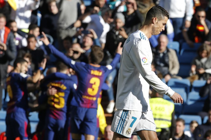V Barcelone sa oteplilo o 14 stupňov. Real ľahol popolom